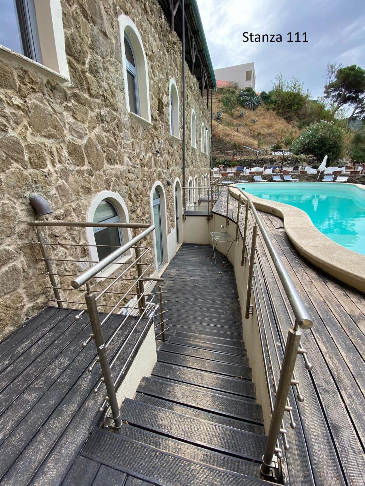 Il Gabbiano Palinuro Hotel Exterior photo
